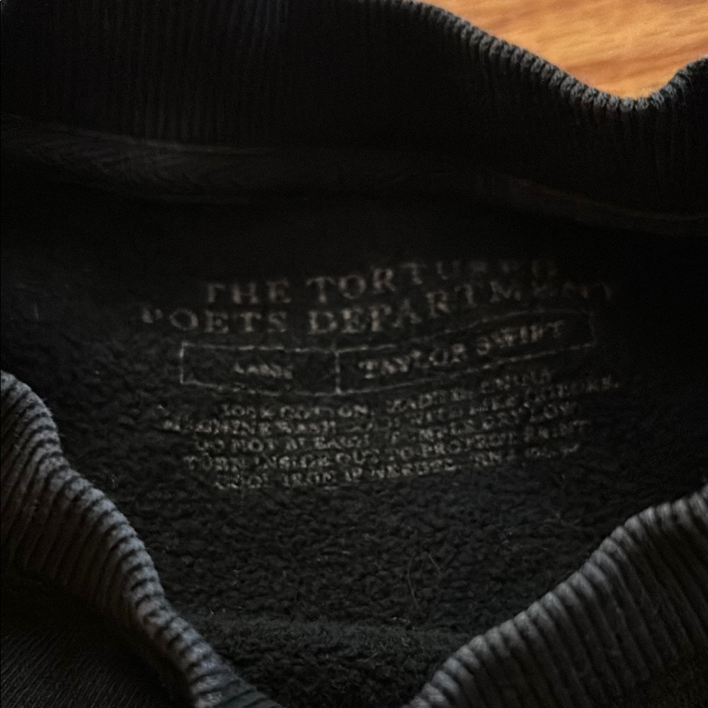 Official Taylor Swift TTPD crewneck sweatshirt size L - Picture 3 of 11